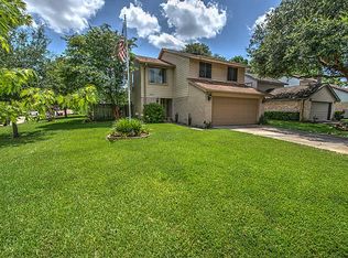 16822 Shrub Oak Dr, Humble, TX 77396