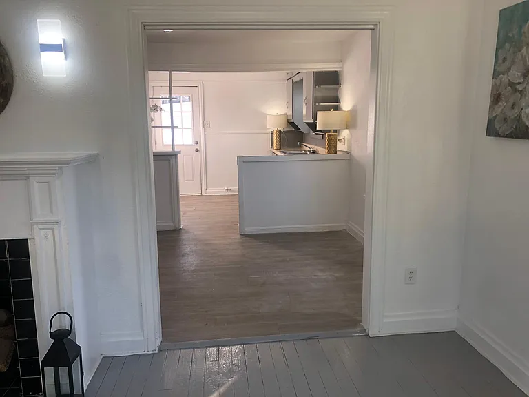 801 Aron St — Photo 14