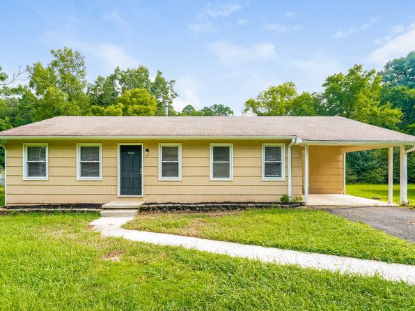 948 Edwards Lake Rd