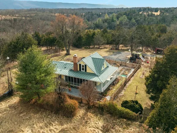 29674 Old Valley Pike, Strasburg, VA 22657