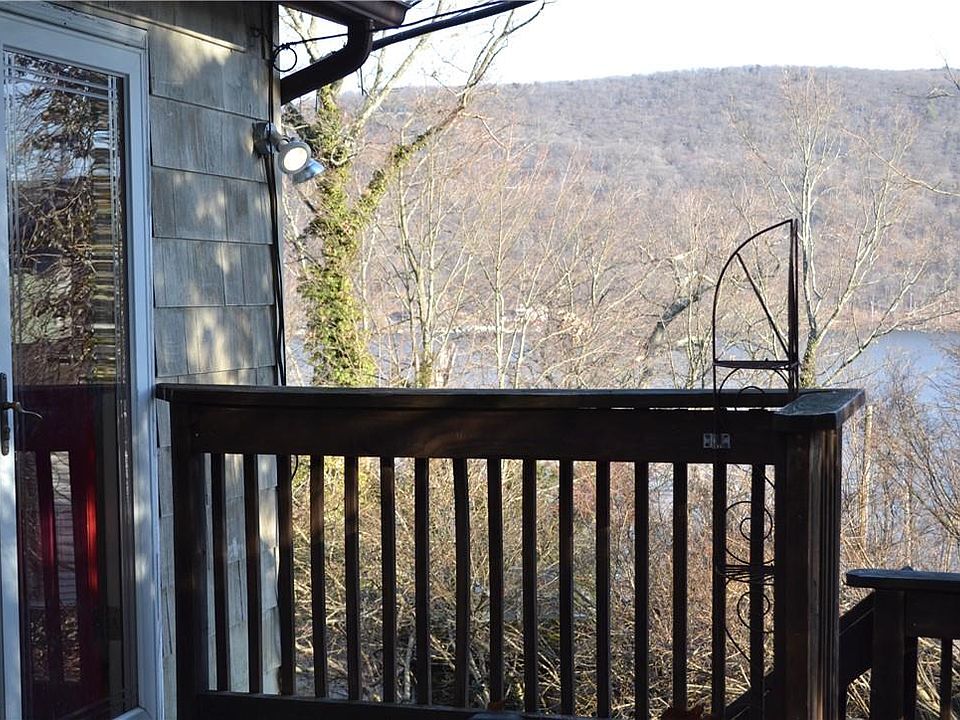 1st image of 61 Lake Trail