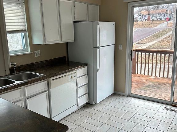 2nd image of 7710 W 86th St Unit 1