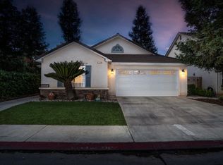 3798 W Josiah Ln, Fresno, CA
