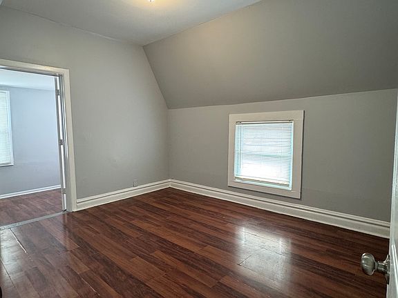 3rd image of 7351 S Carpenter St