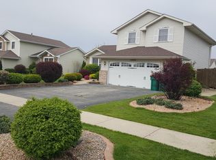 2111 Lolo Pass Dr, Plainfield, IL 60586