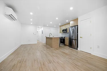 259 East 28th Street, #1