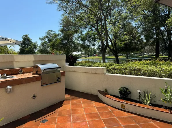 1 Brisa Del Lago, Rancho Santa Margarita, CA 92688