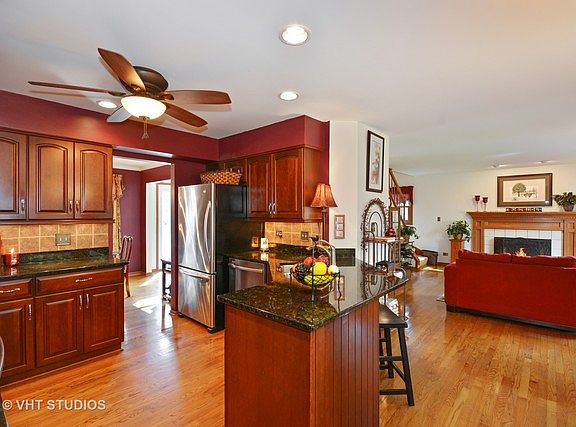 2nd image of 603 Terry Ln