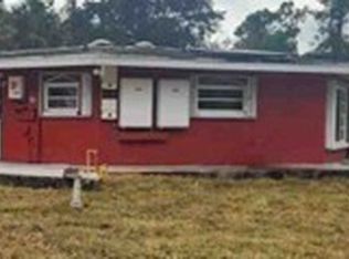 2400 Barcelona Ave, Fort Myers, FL 33905