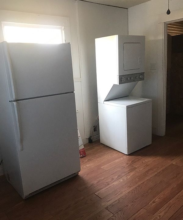 2nd image of 409 E Grangeville Blvd