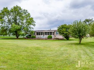 14 Rummings Dr, Jersey Shore, PA 17740