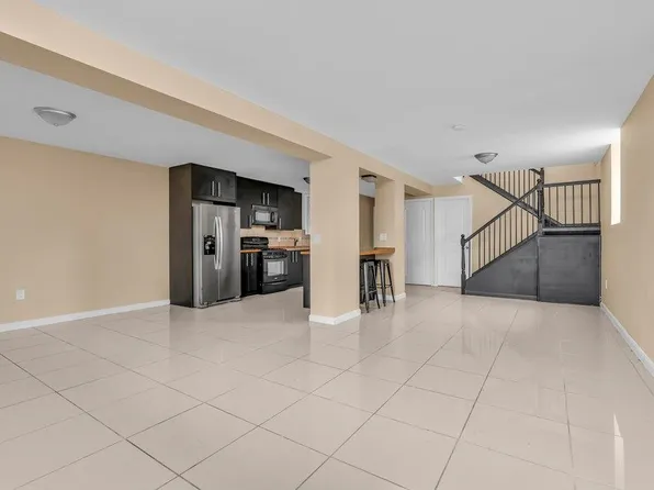 183 Thorne Street image 17 of 34