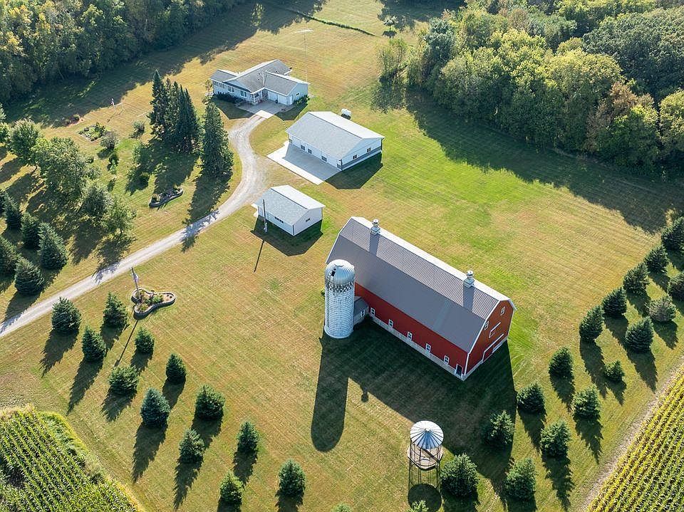1st image of 26500 County Road 2