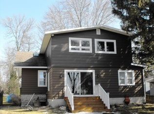 N7476 Winnebago Dr, Fond Du Lac, WI 54935