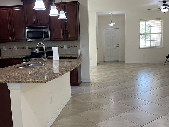 4th image of 11610 Balintore Dr