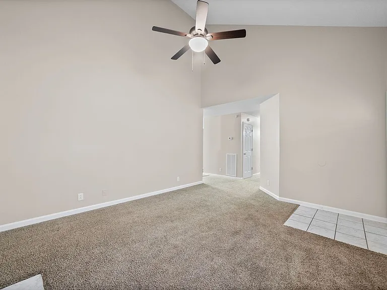 386 Brook Mead Dr — Photo 7