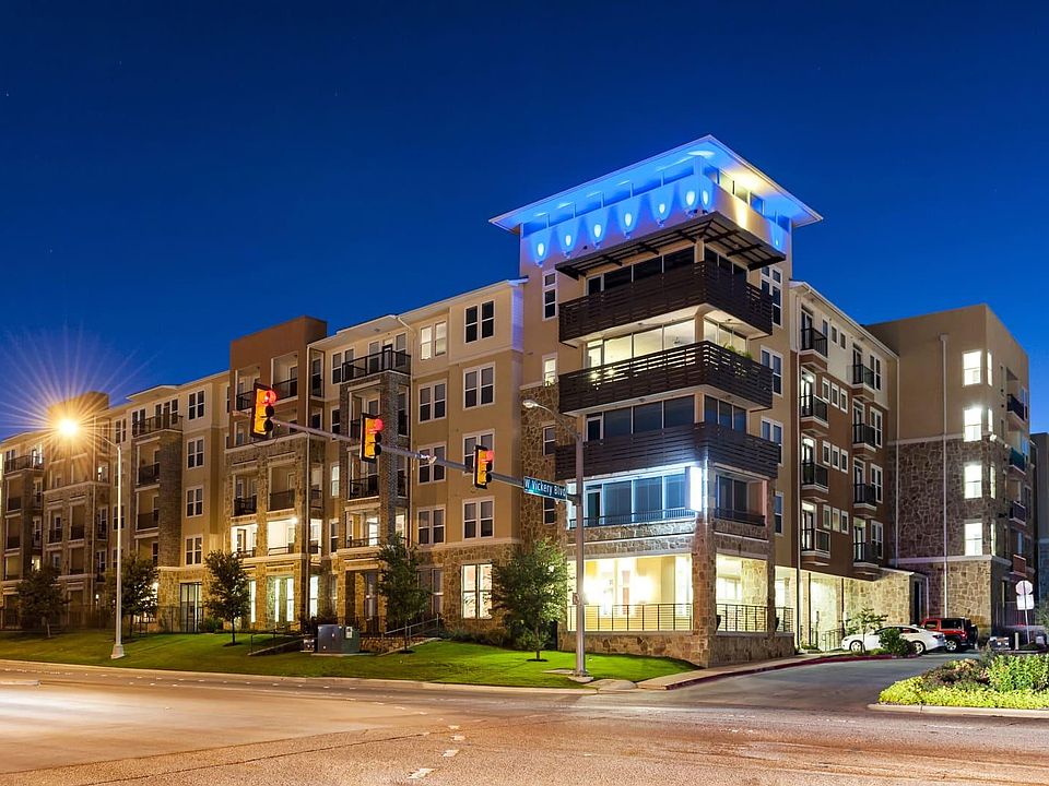 1st image of 4001 Kenley St #462