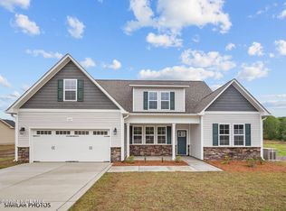 577 Ai Taylor Rd, Richlands, NC 28574