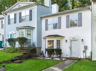 1068 Huntington Trce SE, Smyrna, GA 30082