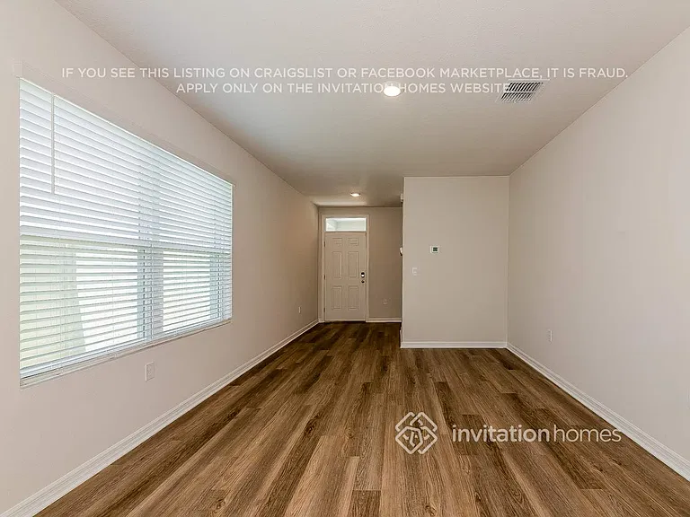 7924 Majestic Palms Ct — Photo 4