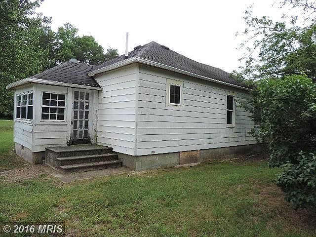 2nd image of 25372 Sandy Point Rd