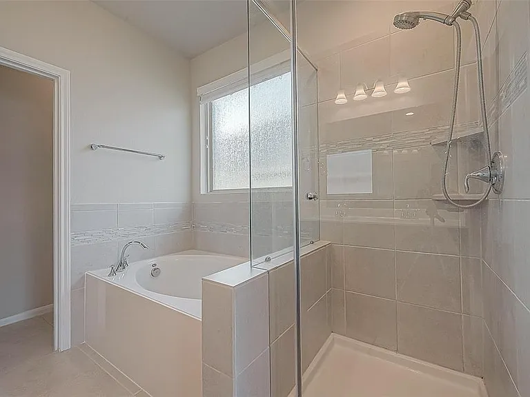 1711 Dominion Heights Ln — Photo 20