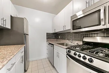 Rented by Hakimian Management