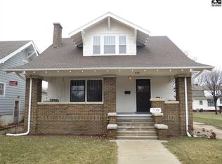 209 S Douglas Ave, Lyons, KS 67554