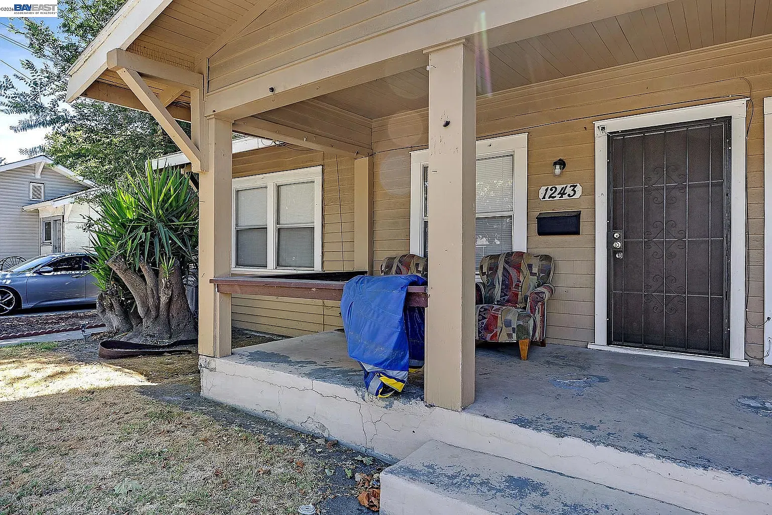 3 bed, 1734 sqft, $2,000 — Photo 2