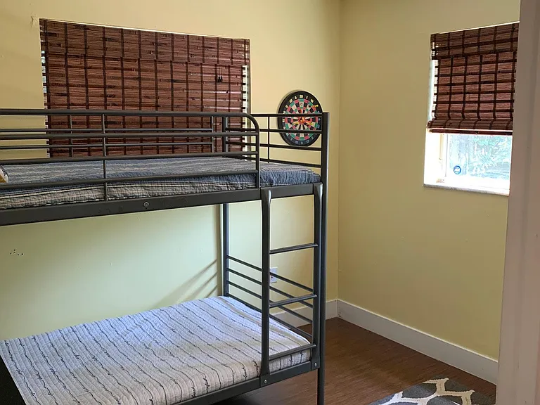 4864 Lincoln Rd — Photo 9