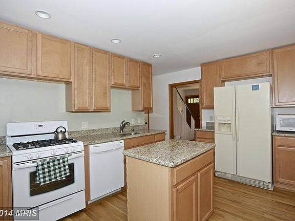 5th image of 817 Crothers Ln