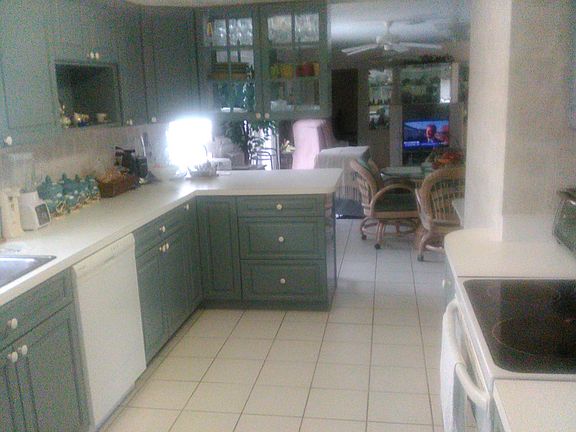 4th image of 175 Ormwood Dr