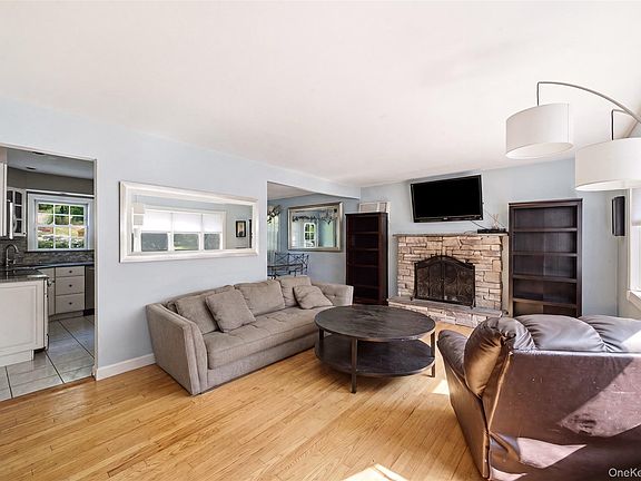 2nd image of 46 Catherine Street