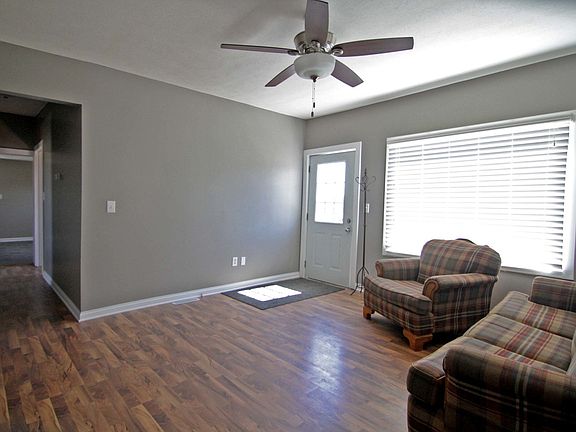 4th image of 1210 James St