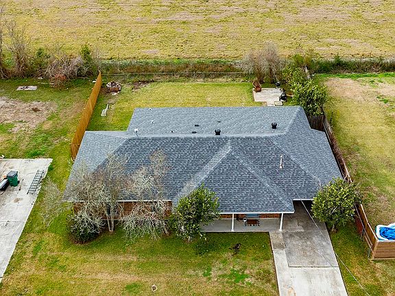5th image of 156 Bayou Vista Dr