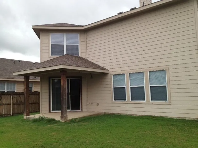 1101 Mustang Ridge Dr — Photo 29