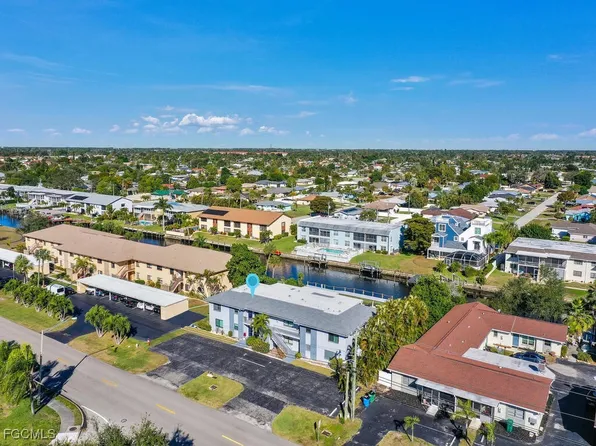 1027 SE 46th Ln APT 2A, Cape Coral, FL 33904