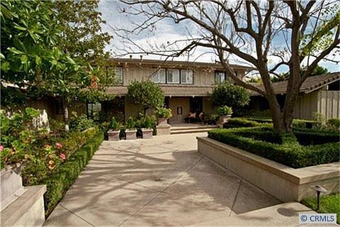 3rd image of 2241 Liane Ln