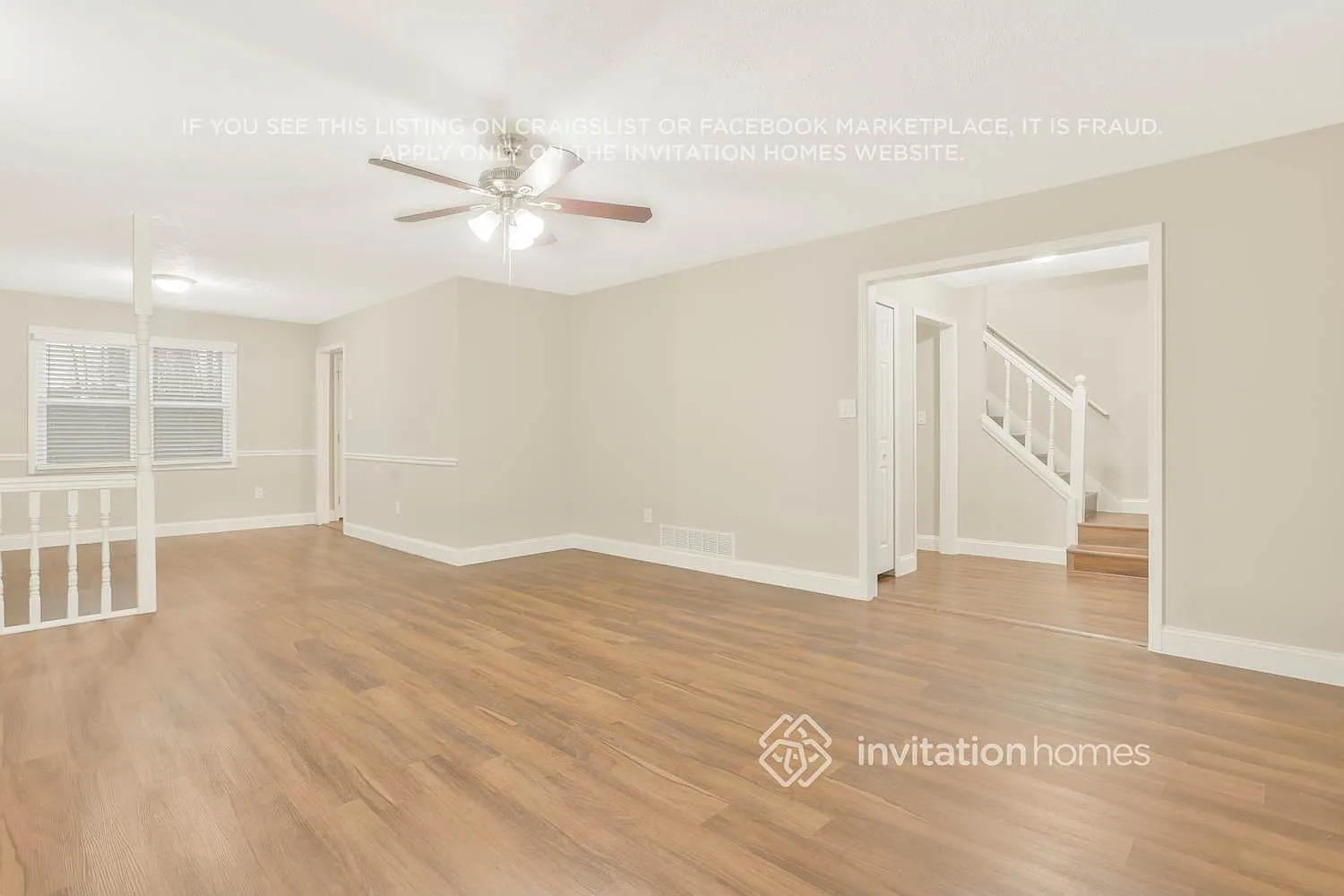 2404 Hillboro Cir Sw Marietta, GA 30064 — Photo 4