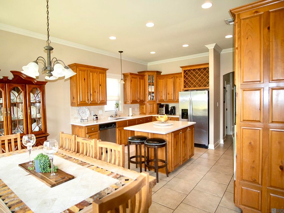 16633 Highland Club Ave, Baton Rouge, LA 70817 | MLS #2026017398
