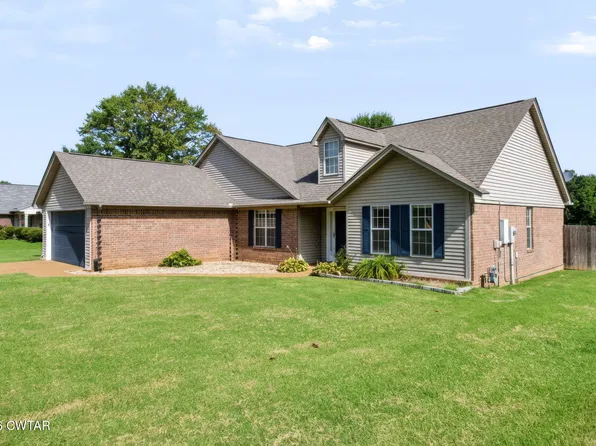 27 Augusta Dr, Humboldt, TN 38343
