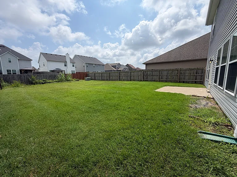 2763 Sandersville Rd — Photo 23