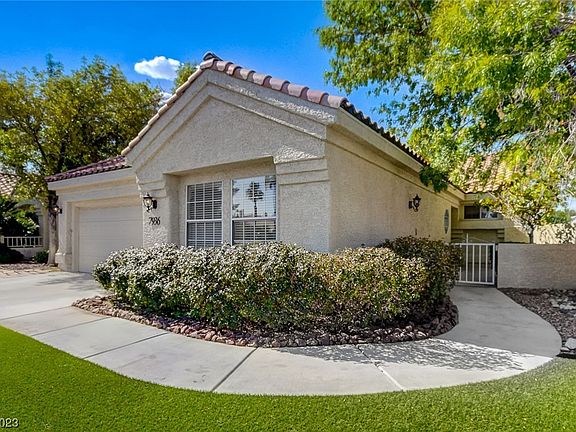 3rd image of 7936 Ben Hogan Dr