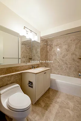 Rented by Mirador Real Estate | media 35