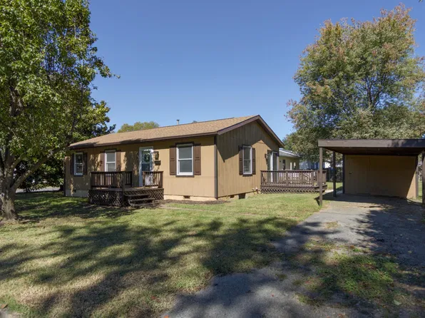 507 E 16th St, Buena Vista, VA 24416