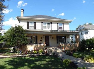 311 S Main St, Sullivan, IN 47882