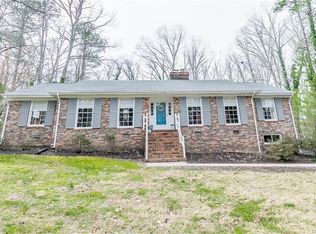 14271 Riverside Dr, Ashland, VA 23005