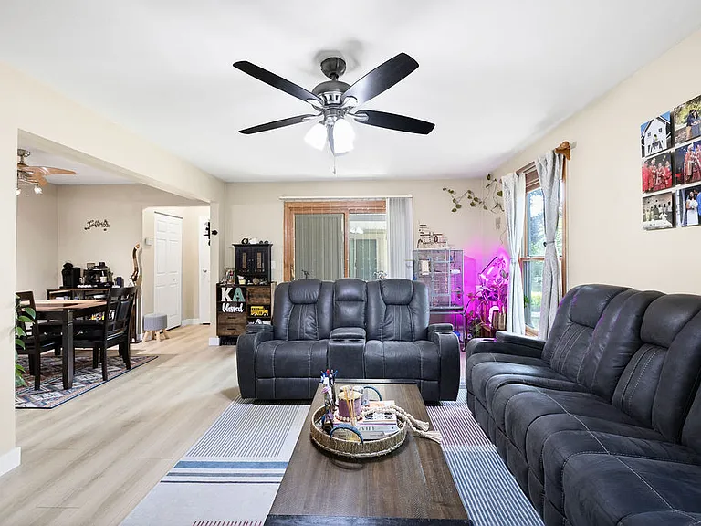 1719 Sussex Walk #D — Photo 20