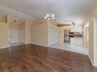 3632 Kent Dr, Naples, FL 34112