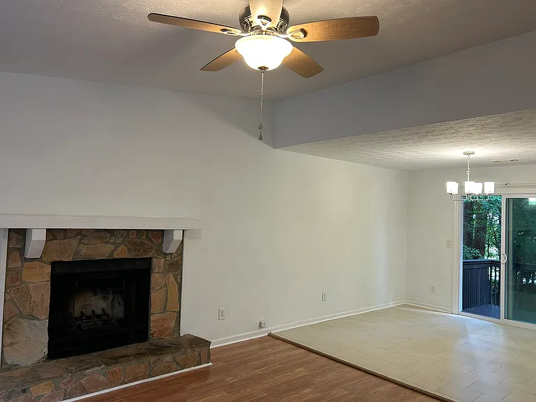 5947 Maryjo Ln — Photo 7